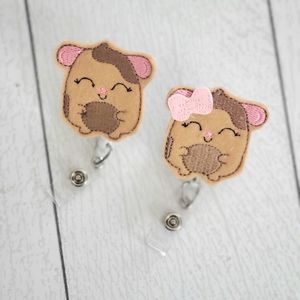 Hamster badge reel, you choose with or without bow